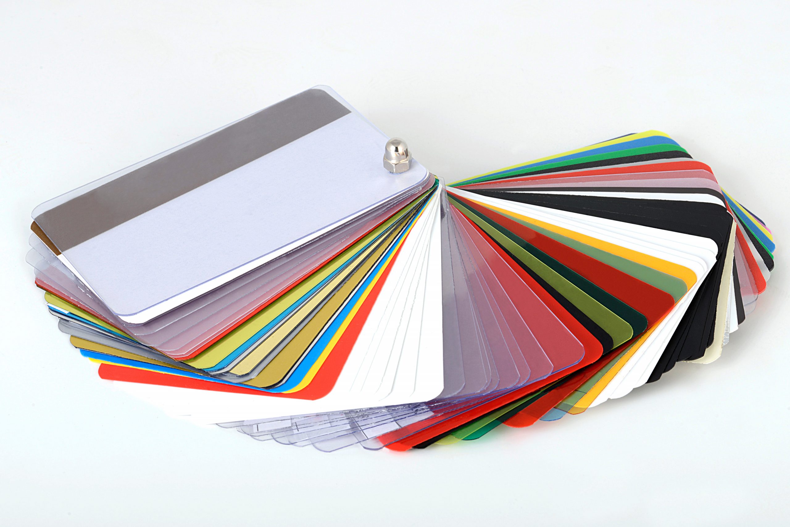 Norme ISO per le card plastiche